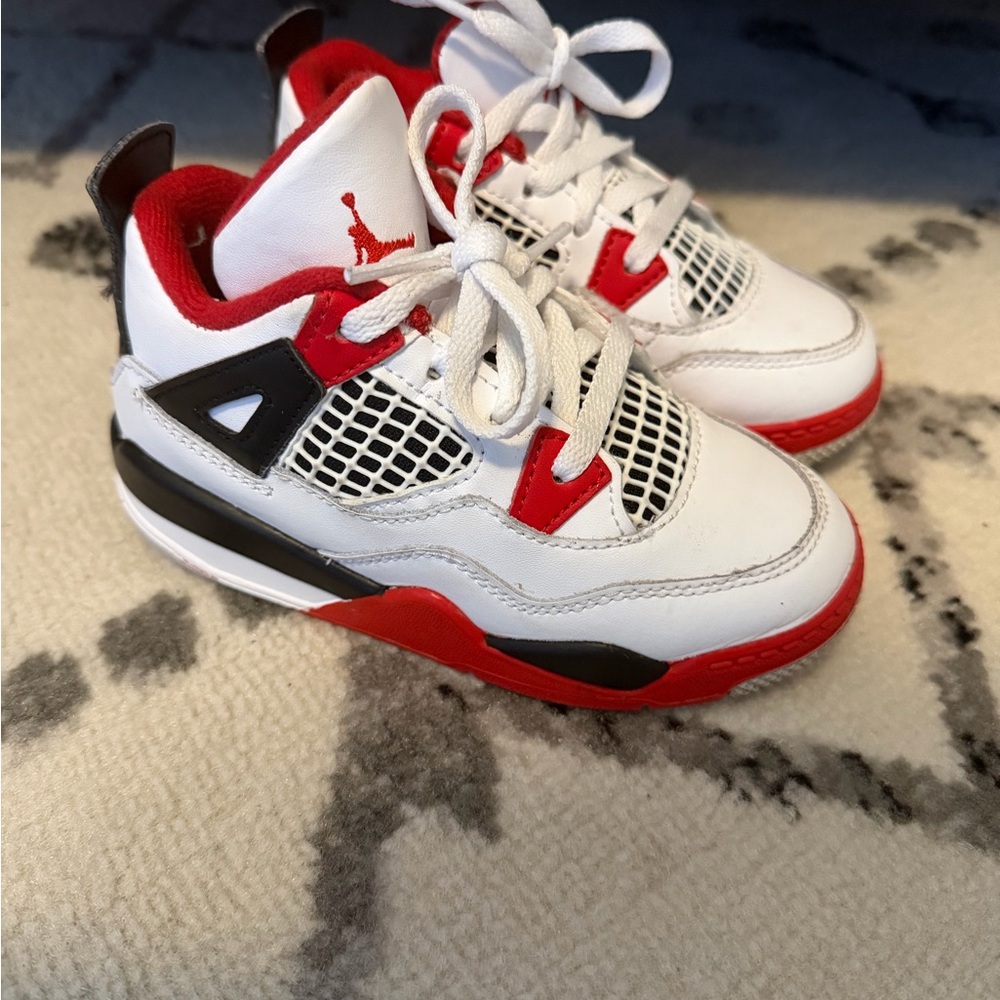 Kids Jordan 4 Retro-Fire Red (2020)